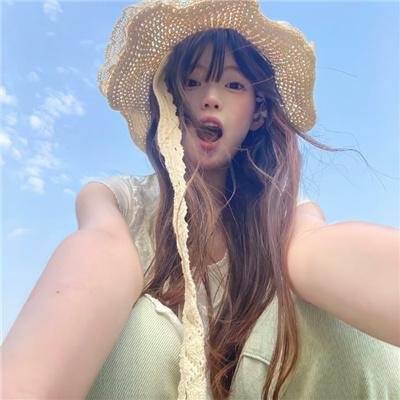 扬眉女导甘比茵